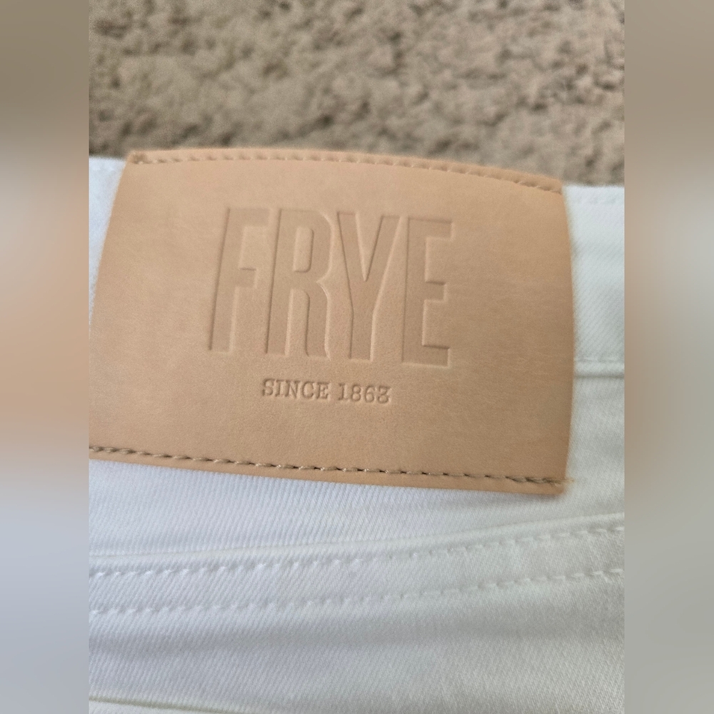 NWOT Frye High Waisted White Jeans Sz. 12/31 - Picture 10 of 10